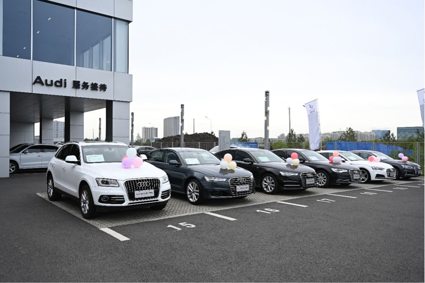 二手車銷售專家潘潘 專業(yè)、誠(chéng)信、貼心服務(wù)