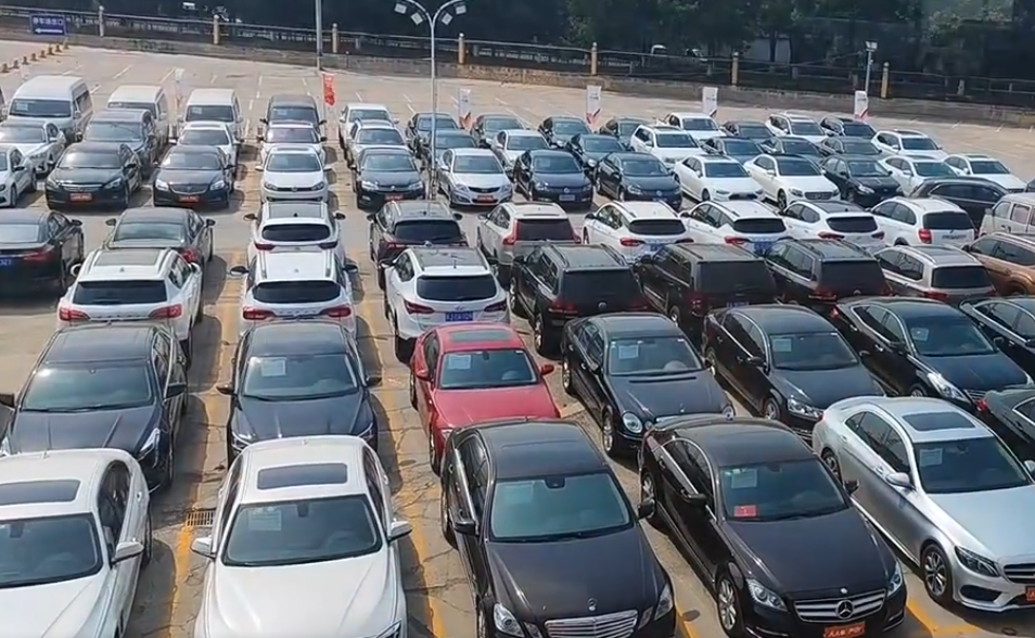 全面取消遷入限制，二手車市場迎來新機遇