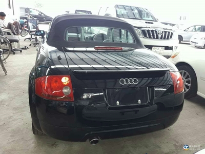 進(jìn)口右舵二手車銷售專員 騰沖市場(chǎng)的機(jī)遇與挑戰(zhàn)